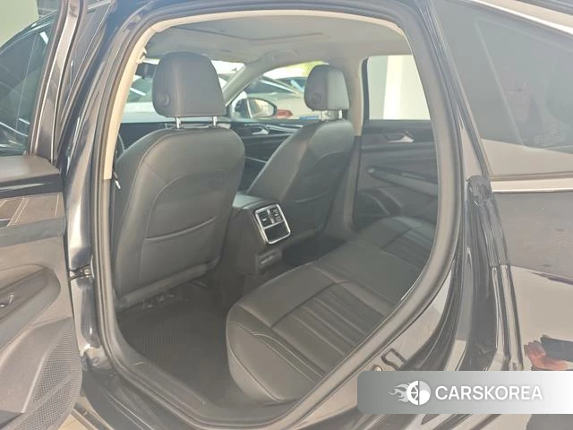 Volkswagen Passat 2023 Черный из Китая, фото 6
