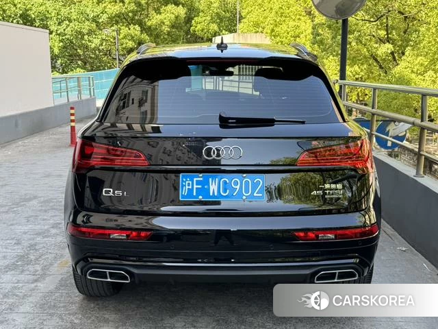 Audi Q5L id 4300305 из Китая 15