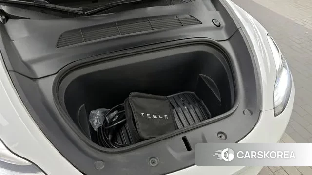 Tesla Model Y id 3053614 из Кореи 16