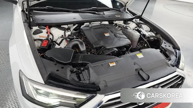 Audi A6 (C8) id 3697462 из Кореи 16