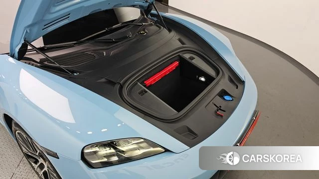 Porsche Taycan id 4185684 из Кореи 16