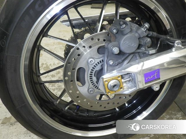 Kawasaki Z900RS id 3949188 из Японии 30