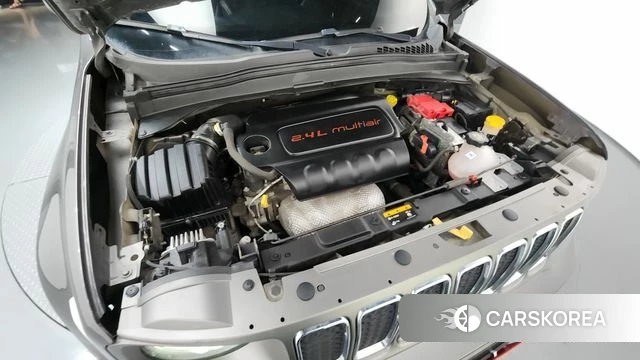 Jeep Renegade id 4416341 из Кореи 31