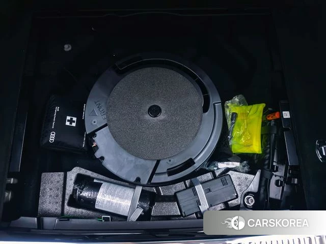 Audi RS 7 id 4368371 из Китая 21