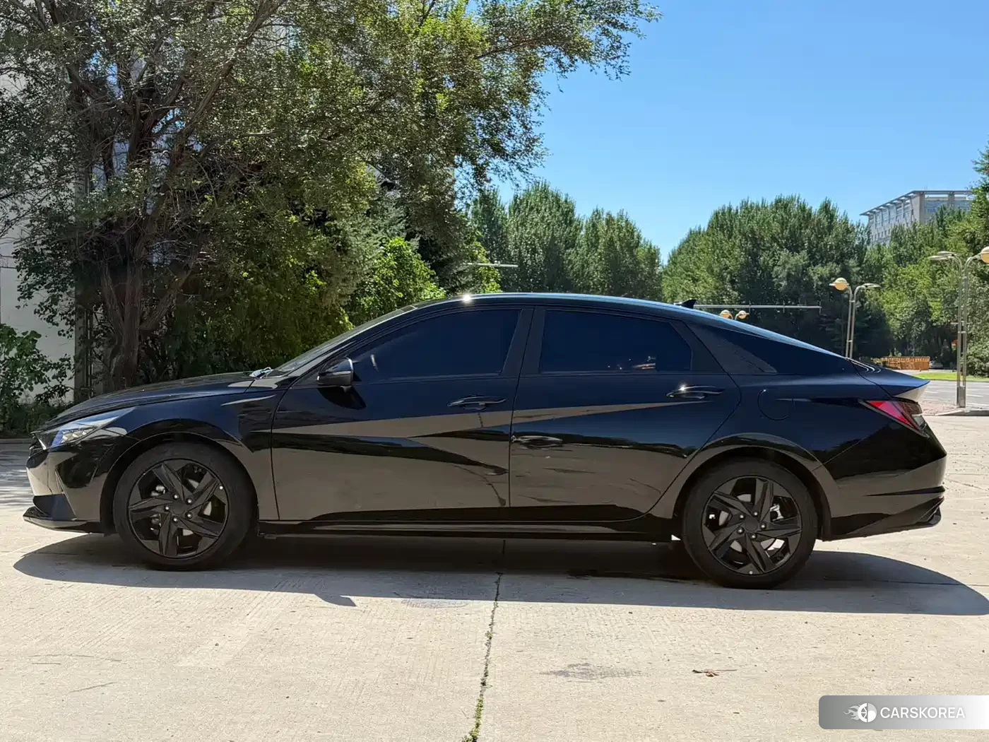 Hyundai Elantra id 4680749 из Китая 21