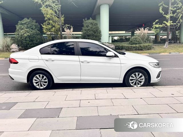Volkswagen Bora id 4321380 из Китая 7