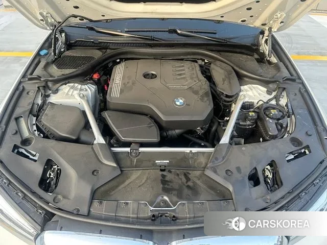 BMW 5 Series (G30) id 3675857 из Кореи 16