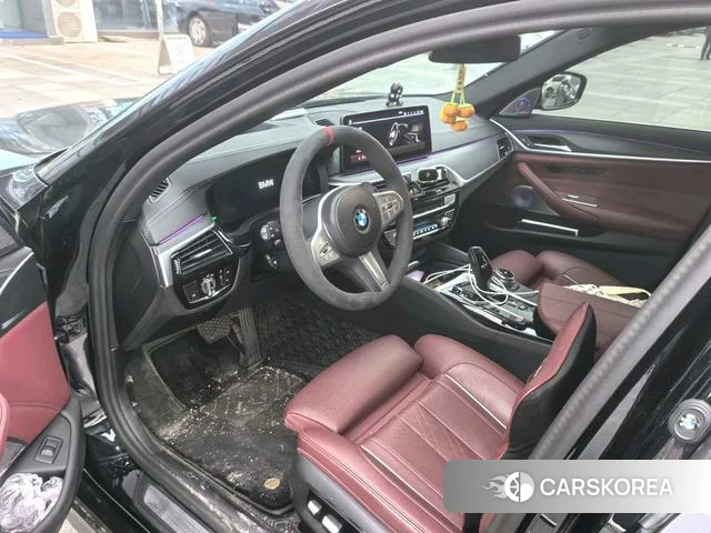 BMW 5 series 2024 Черный из Китая, фото 6