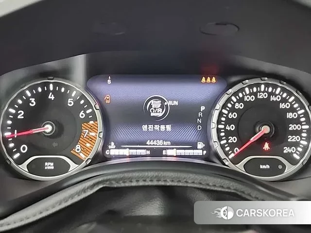 Jeep Renegade id 3616627 из Кореи 14