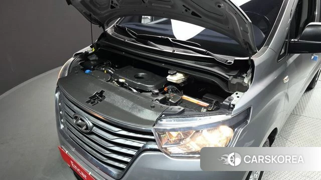 Hyundai The New Grand Starex id 4345736 из Кореи 16