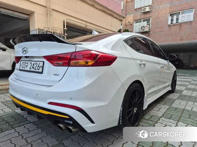 Hyundai Avante AD id 3558116 из Кореи 16