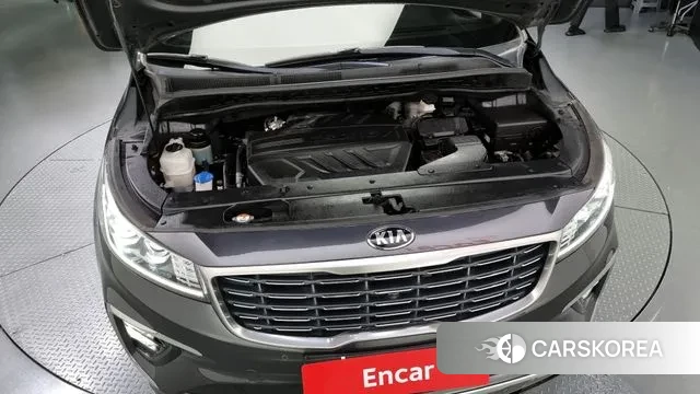 Kia The New Carnival id 3055547 из Кореи 16