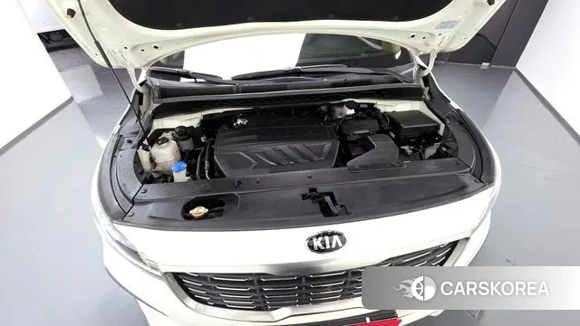 Kia The New Carnival id 3761090 из Кореи 16