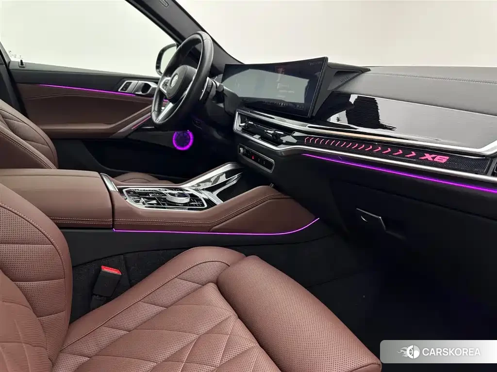 BMW X6 id 4628016 из Китая 30