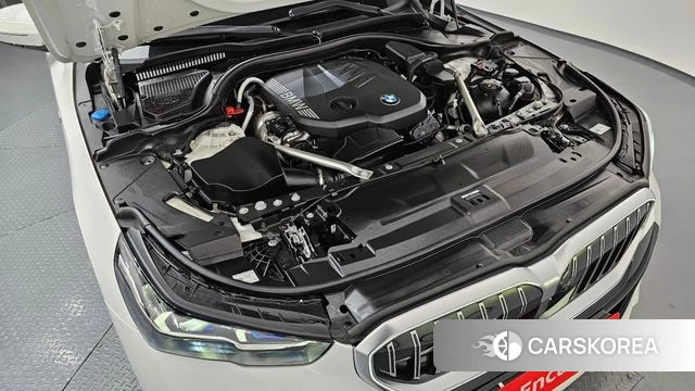 BMW 5 Series (G60) id 4279867 из Кореи 16