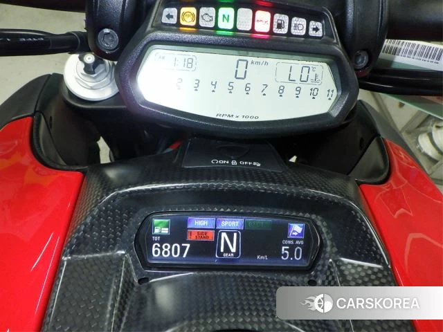 Ducati DIAVEL CARBON id 4205871 из Японии 20