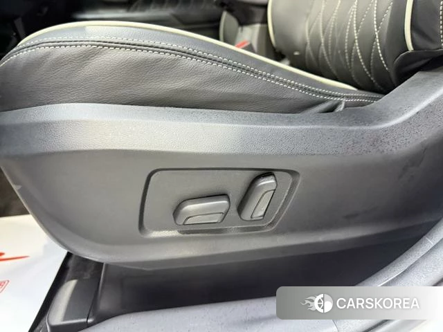 Mitsubishi  Outlander id 4208040 из Китая 13