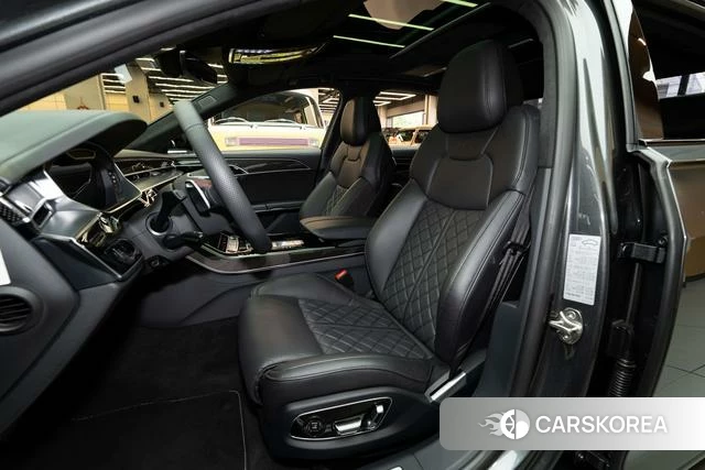 Audi S8 id 4314813 из Китая 19