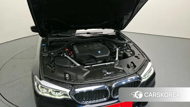 BMW 5 Series (G30) id 2981319 из Кореи 16