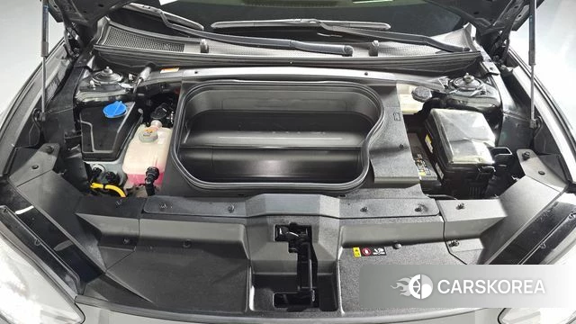 Hyundai Ionic 6 id 4935681 из Кореи 31