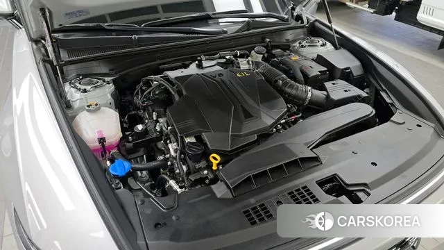 Hyundai Grandeur (GN7) id 3442317 из Кореи 16