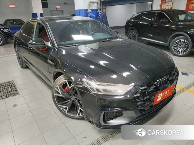 Audi A7L id 4265998 из Китая 9