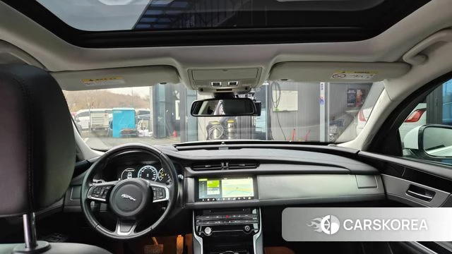 Jaguar XF (X260) 2018 Белый из Кореи, фото 6