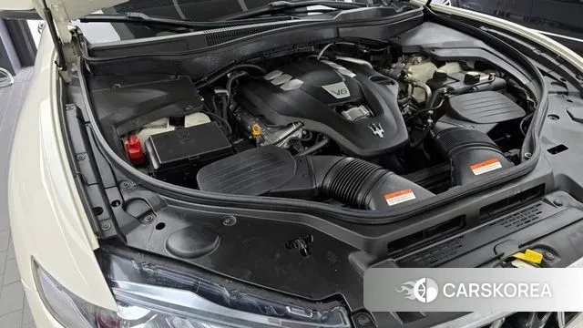 Maserati Levante id 3307963 из Кореи 16