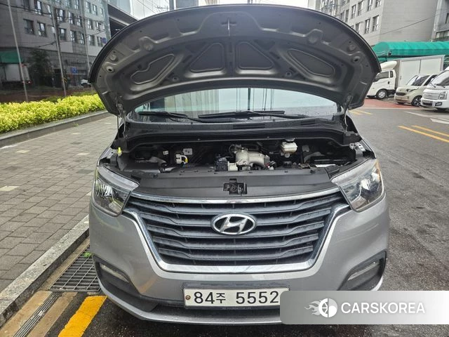 Hyundai The New Grand Starex id 4557785 из Кореи 16