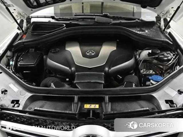 Mercedes-Benz GLE - Class W166 id 3692703 из Кореи 16