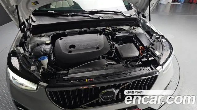 Volvo XC40 id 2736981 из Кореи 16