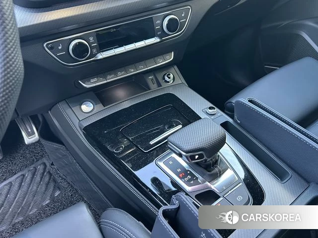 Audi Q5L id 4278235 из Китая 10