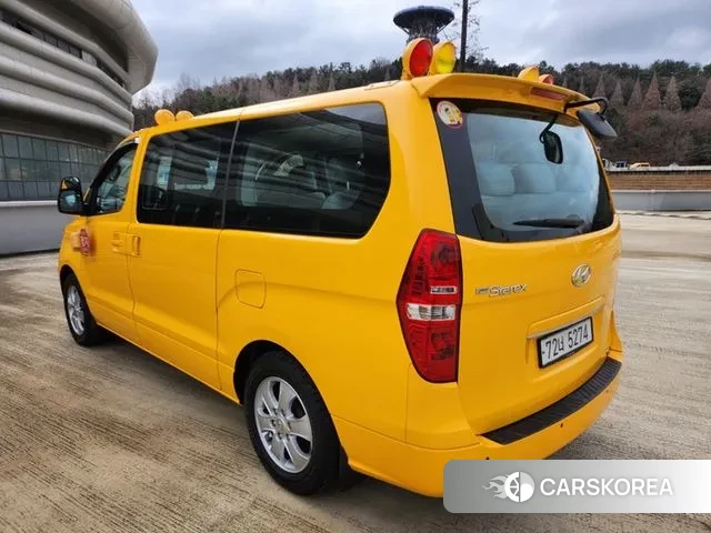 Hyundai The New Grand Starex id 3676845 из Кореи 13