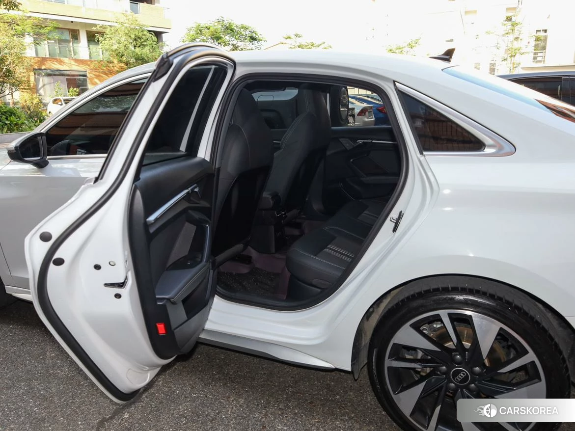 Audi A3 id 4493093 из Китая 23