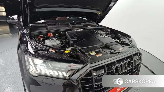 Audi Q7 (4M) id 2985006 из Кореи 16