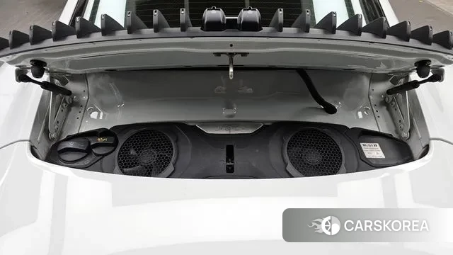 Porsche 911(992) id 3636066 из Кореи 16