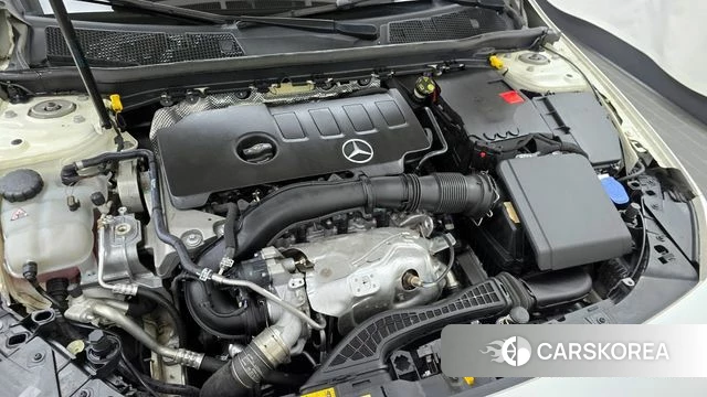 Mercedes-Benz A-Class W177 id 3852856 из Кореи 16