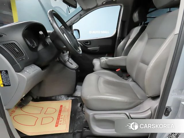 Hyundai The New Grand Starex id 4937483 из Кореи 16