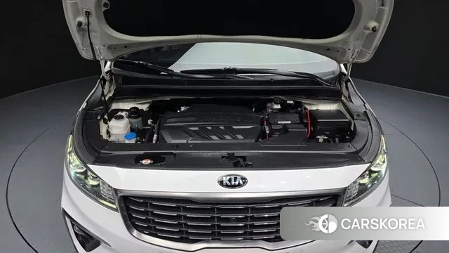 Kia The New Carnival id 3789217 из Кореи 16