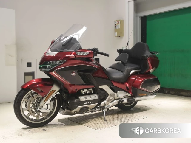Проданный Honda GL1800 TOUR DCT 2018 из Японии, фото 5