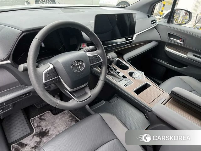 Toyota Saina 2026 Белый из Китая, фото 6