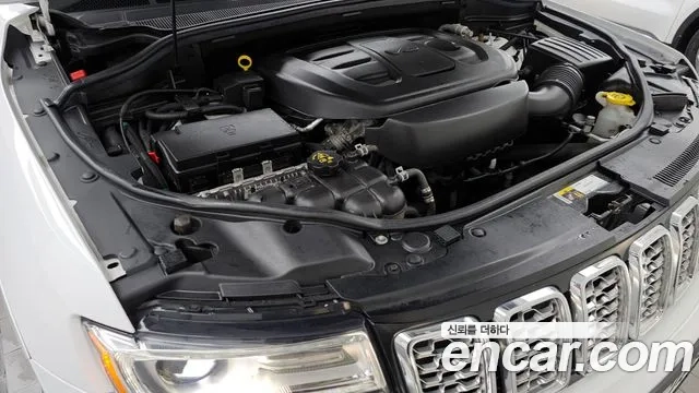 Jeep Grand Cherokee id 2876237 из Кореи 16