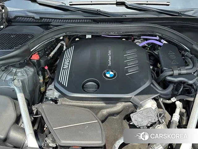 BMW 5 Series (G30) id 2890993 из Кореи 16