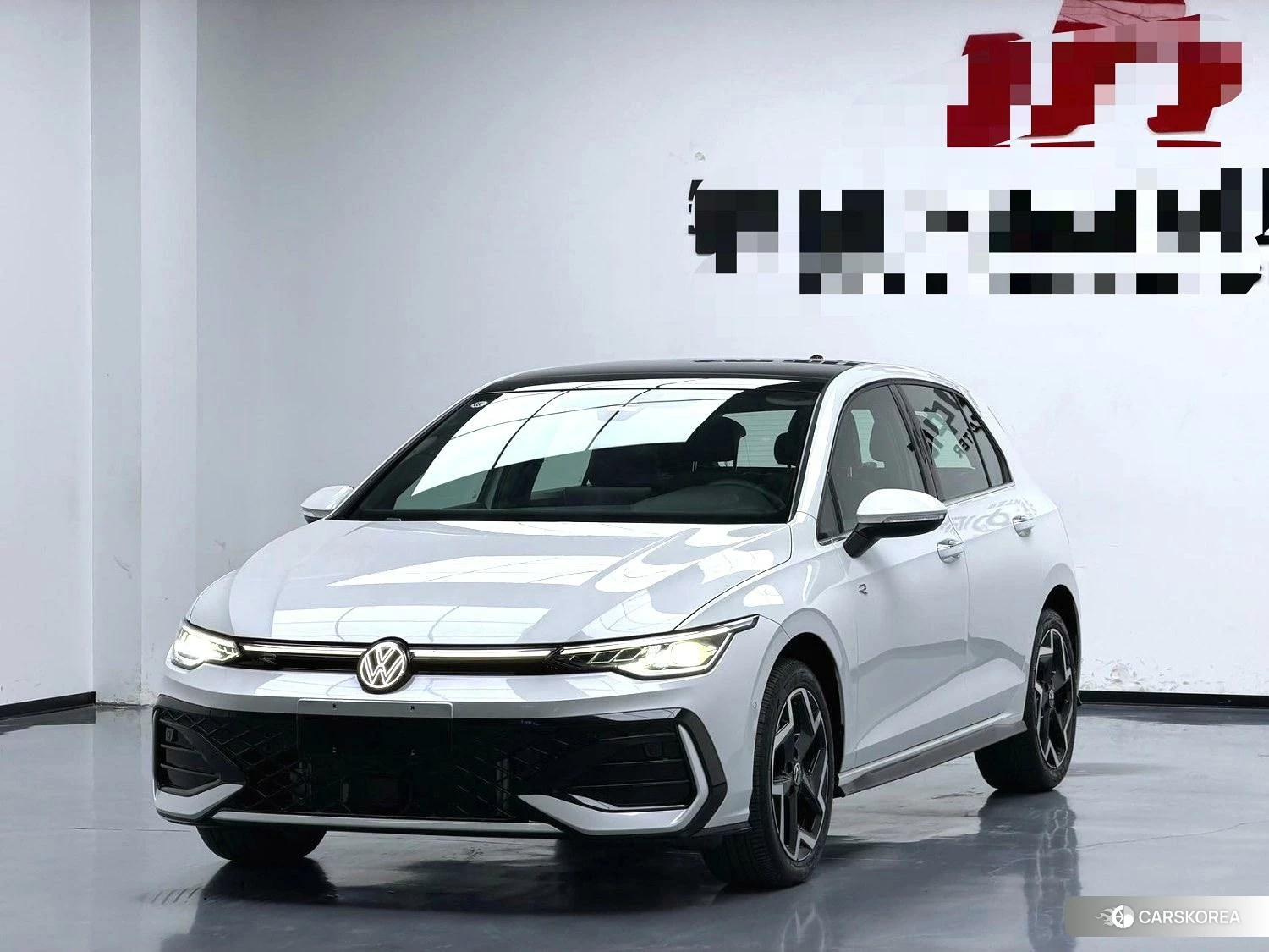 Volkswagen Golf 2024 Белый из Китая, фото 6