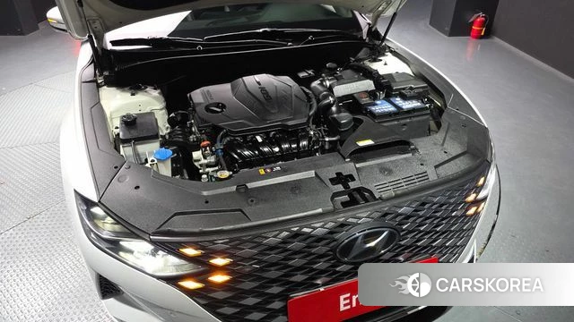 Hyundai The New Grandeur IG id 4345115 из Кореи 32