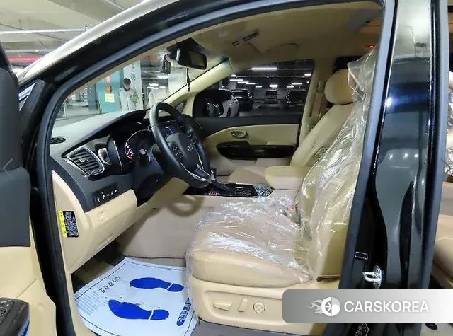 Kia The New Carnival id 3595402 из Кореи 16