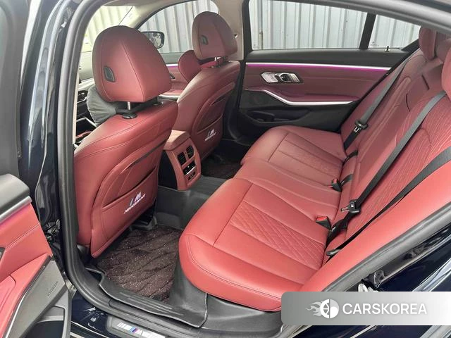 BMW 3 series id 4374572 из Китая 19