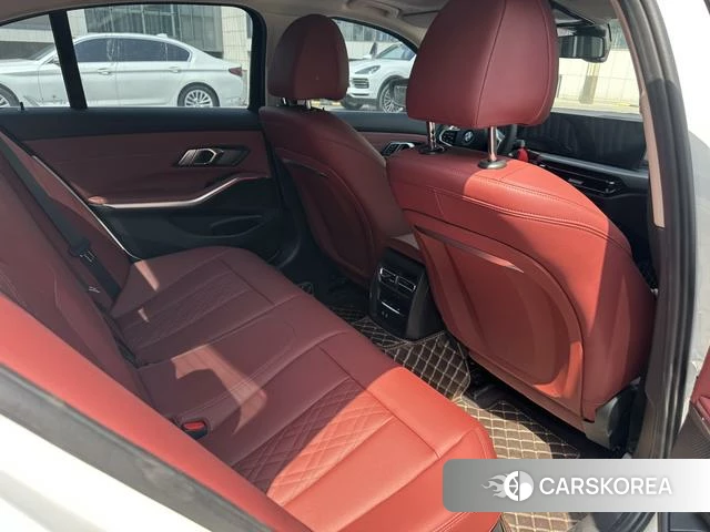 BMW 3 series id 4256270 из Китая 10