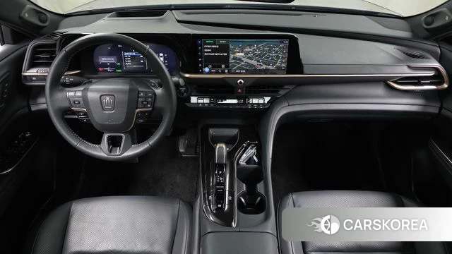 Toyota Crown Crossover id 4670063 из Кореи 31