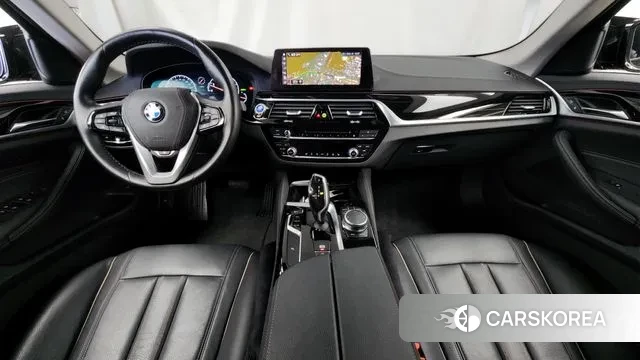 BMW 5 Series (G30) id 3789240 из Кореи 16